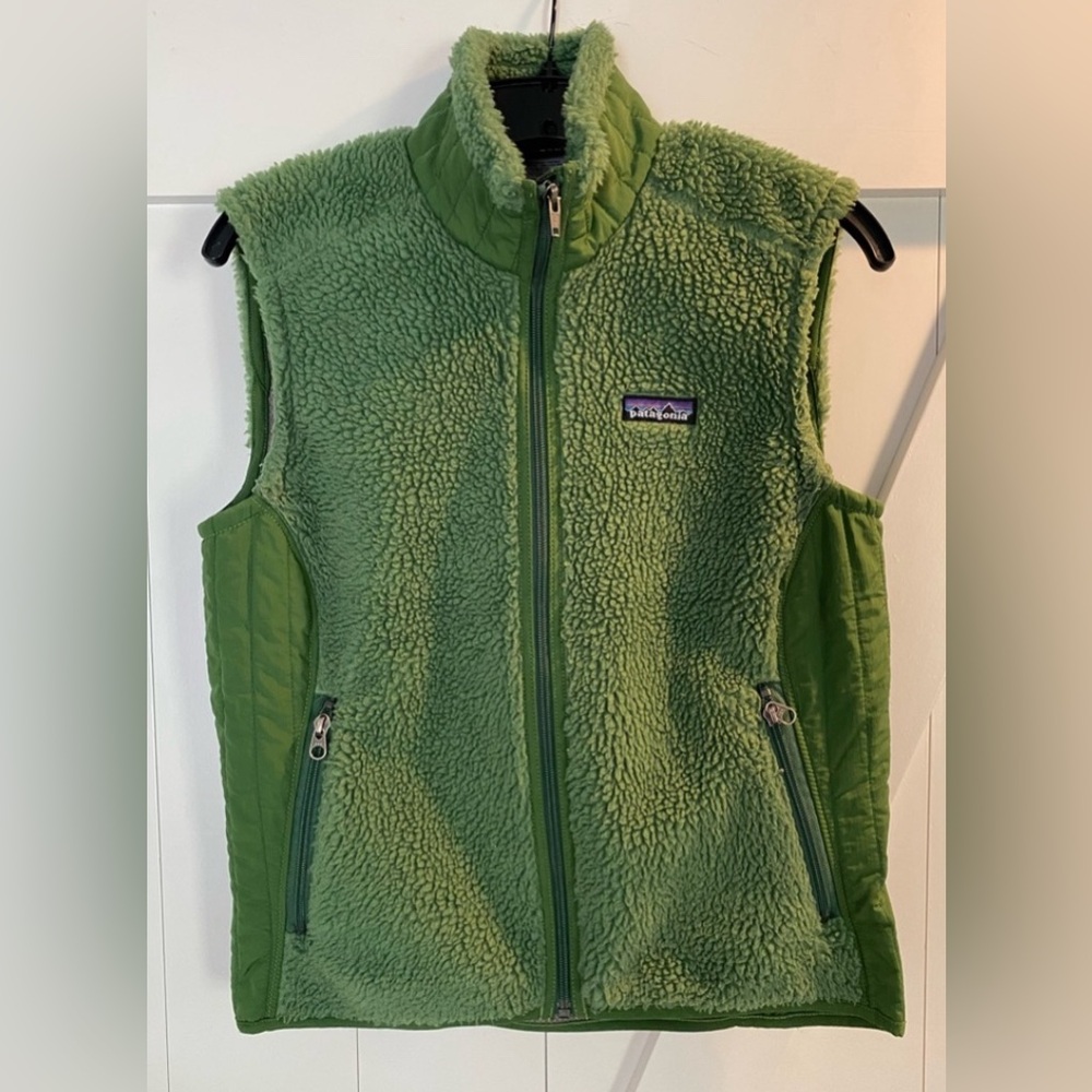 Patagonia Retro Pile Fleece Vest: Women’s Size Medium